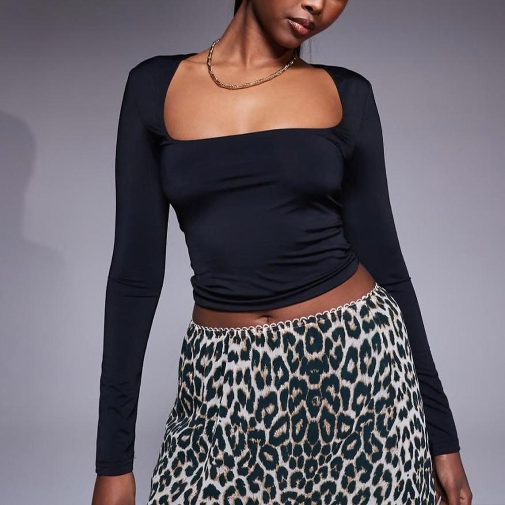 Princess Polly double layered slinky square neck long sleeve crop top in black